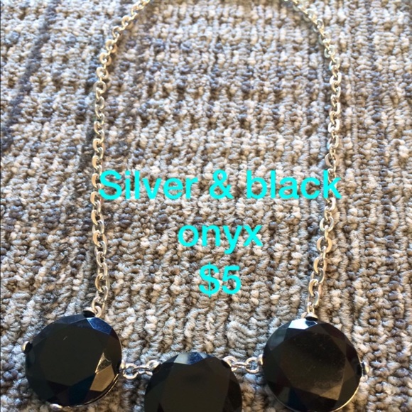 🌈 Silver & Black Onyx Necklace - Picture 1 of 2